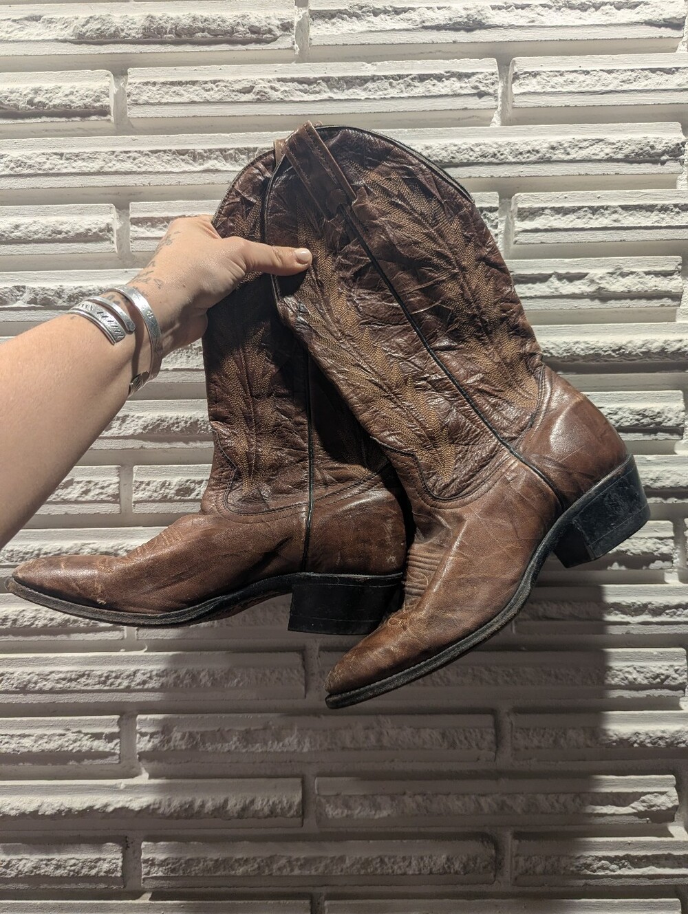 Women's Vintage Cowboy Western Boots Brown Tobacco Leather Embroidred VGUC 8.5